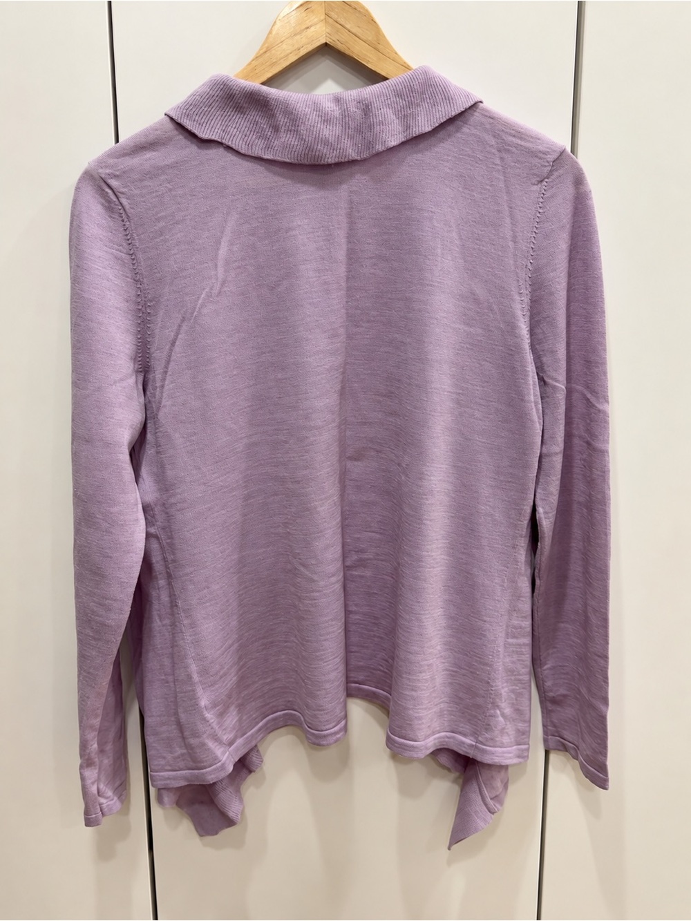 Talbots Pure Italian Merino Wool Ruffle Cardigan Lavender M - Picture 3 of 6